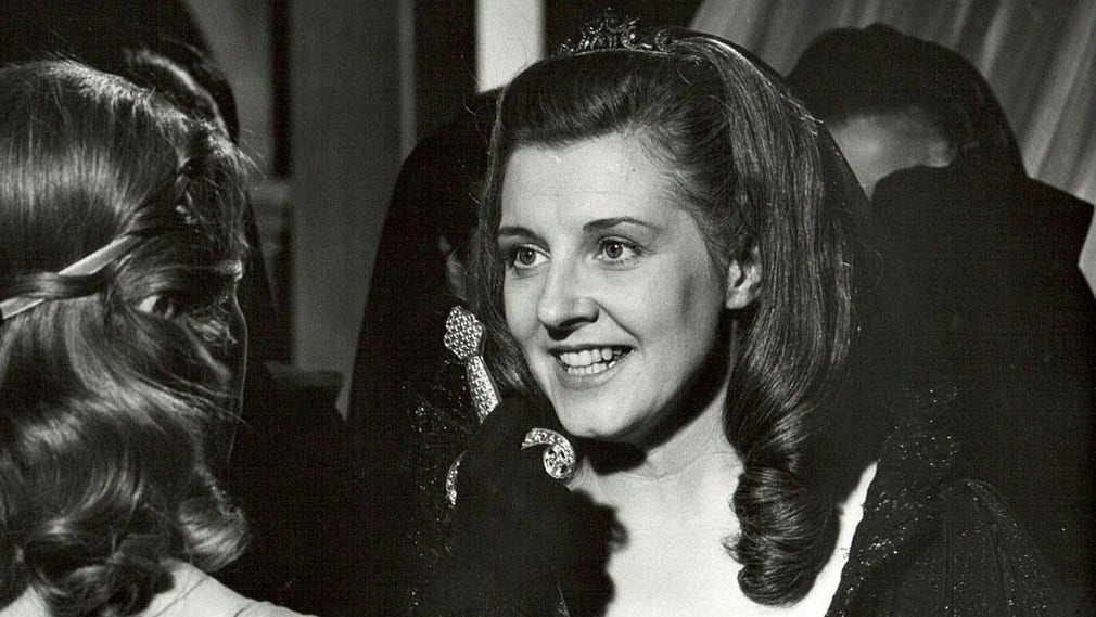 Hovsångerskan Birgit Nordin är död DN.se